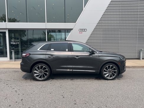 Used 2019 Lincoln Nautilus Reserve w/ Ultimate Package image 18