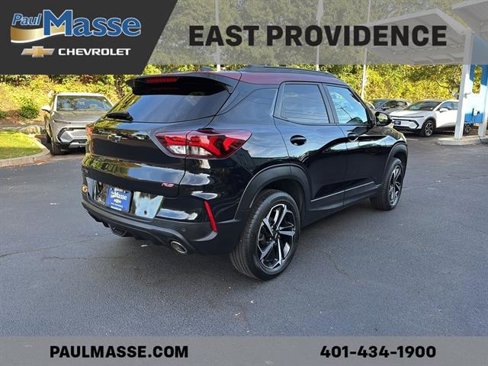 Used 2022 Chevrolet TrailBlazer RS w/ Technology Package image 6