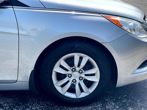 Used 2013 Hyundai Sonata GLS image 20