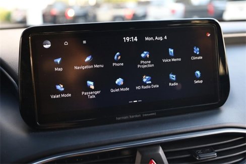 Used 2023 Hyundai Santa Fe SEL w/ Premium Package image 12