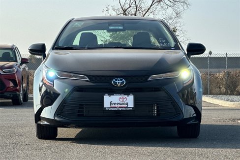 New 2026 Toyota Corolla LE image 9