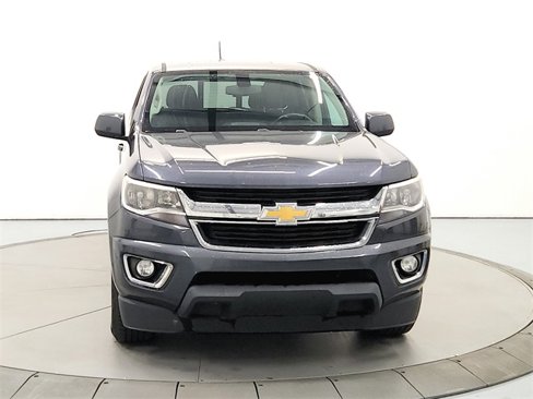 Used 2017 Chevrolet Colorado LT w/ LT Convenience Package image 2