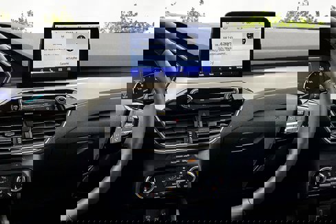 Certified 2022 Ford Escape SEL image 6