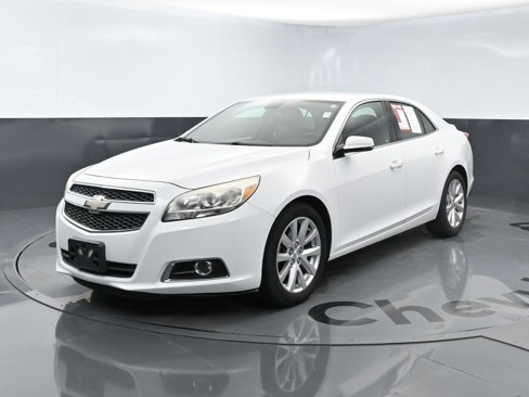 Used 2013 Chevrolet Malibu LT image 11
