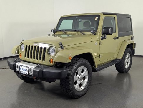 Used 2013 Jeep Wrangler Sahara w/ Connectivity Group image 4
