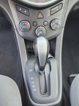 Used 2020 Chevrolet Sonic LT image 22