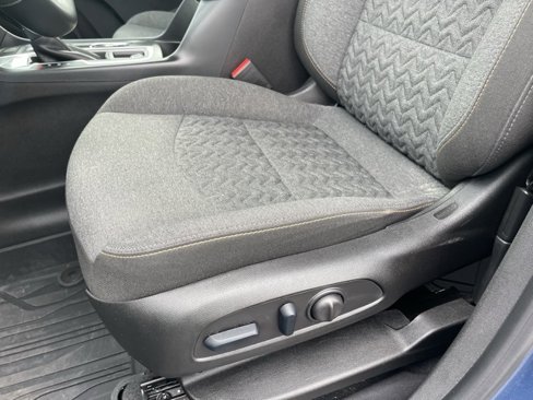 Used 2024 Chevrolet Equinox LT image 14
