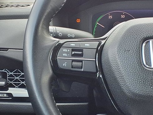 Used 2023 Honda Accord Touring image 14