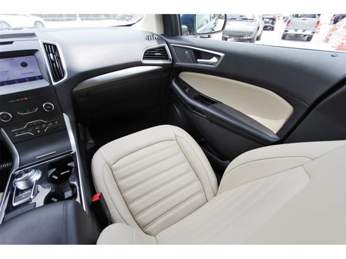 Used 2020 Ford Edge SEL w/ Convenience Package image 12
