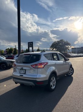 Used 2016 Ford Escape SE w/ Equipment Group 201A image 5