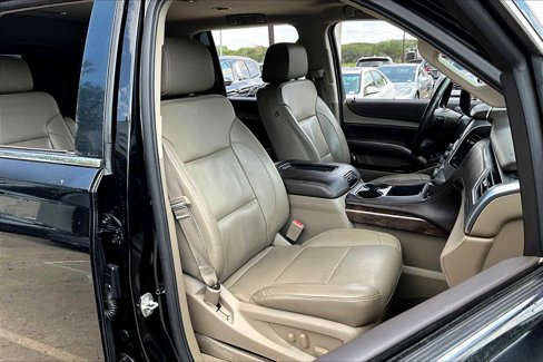 Used 2016 Chevrolet Tahoe LT w/ Luxury Package image 8