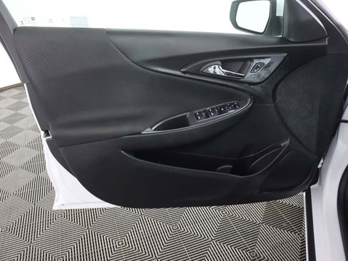 Used 2024 Chevrolet Malibu LT image 20