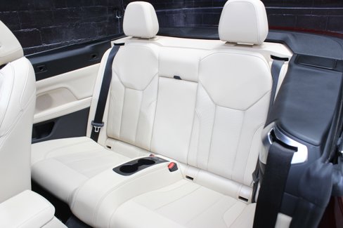Used 2023 BMW 430i Convertible image 36
