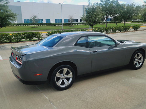 Used 2019 Dodge Challenger SXT image 25