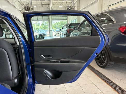 Used 2021 Hyundai Elantra SEL w/ Cargo Package image 34