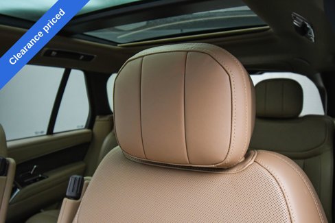 Used 2024 Land Rover Range Rover SE image 53