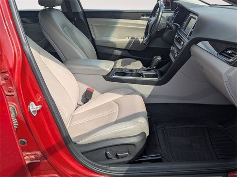 Used 2018 Hyundai Sonata Limited image 30