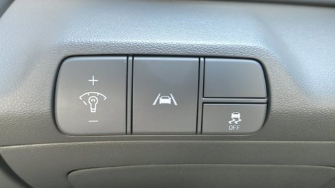 Certified 2023 Hyundai Elantra SEL w/ Convenience Package image 9
