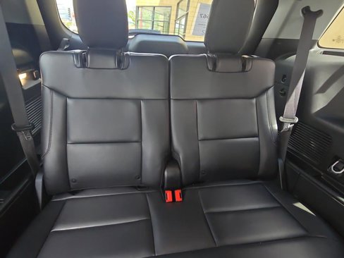 Used 2023 Ford Explorer XLT w/ Equipment Group 202A image 39