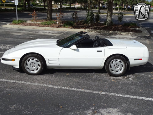 Used 1992 Chevrolet Corvette Convertible image 15