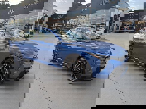 New 2025 Kia K4 GT-Line image 1