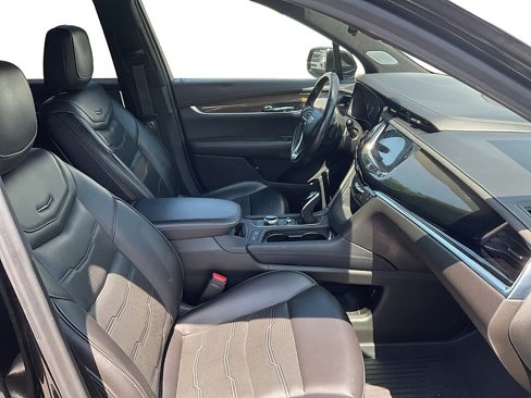 Used 2021 Cadillac XT6 Premium Luxury w/ Platinum Package image 30