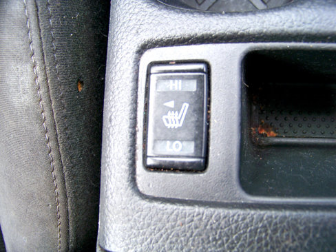 Used 2015 Nissan Rogue SV image 29
