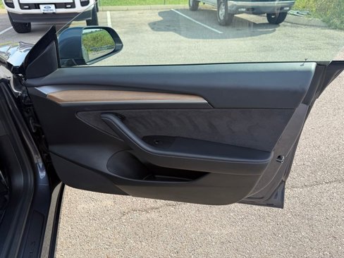 Used 2021 Tesla Model 3 Standard Range Plus image 20