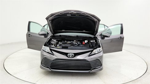 Used 2023 Toyota Camry LE image 12