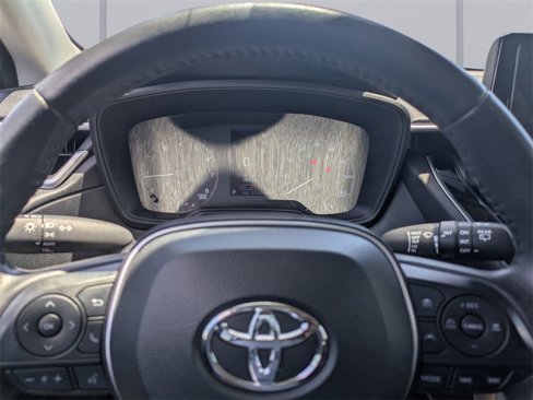 Used 2023 Toyota Corolla Cross LE image 28