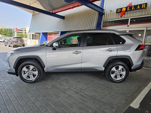 Used 2023 Toyota RAV4 XLE w/ Convenience Package image 2