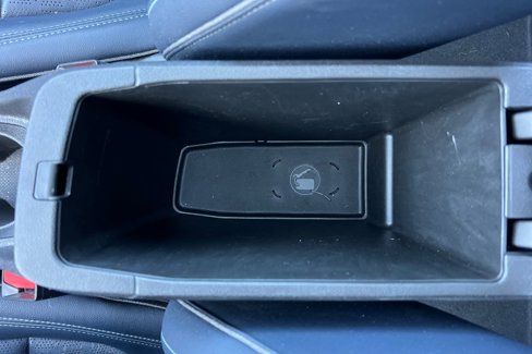 Certified 2022 Chevrolet Bolt EUV Premier w/ Sun & Sound Package image 30
