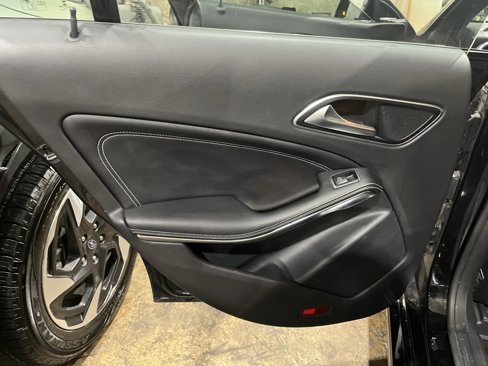 Used 2016 Mercedes-Benz CLA 250 4MATIC image 11
