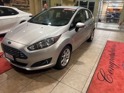 Used 2019 Ford Fiesta SE w/ Equipment Group 201A image 3