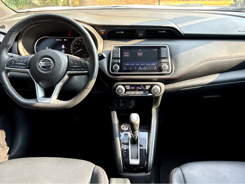 Used 2019 Nissan Kicks SR w/ SR Premium Package image 4