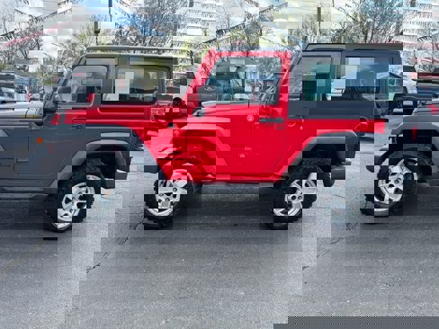 Used 2015 Jeep Wrangler Sport image 4