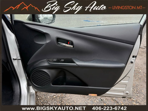 Used 2020 Toyota Prius Prime Limited image 18