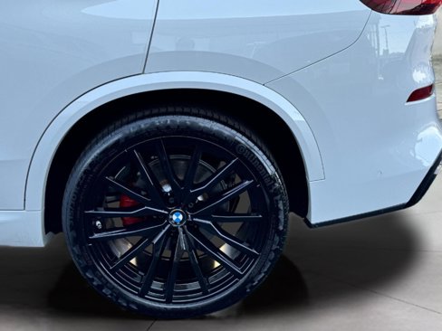 Used 2022 BMW X5 xDrive40i w/ M Sport Package image 68