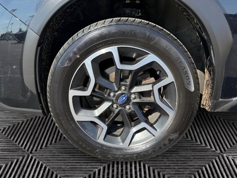 Used 2017 Subaru Crosstrek 2.0i Premium image 15