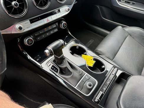 Used 2019 Kia Stinger image 19