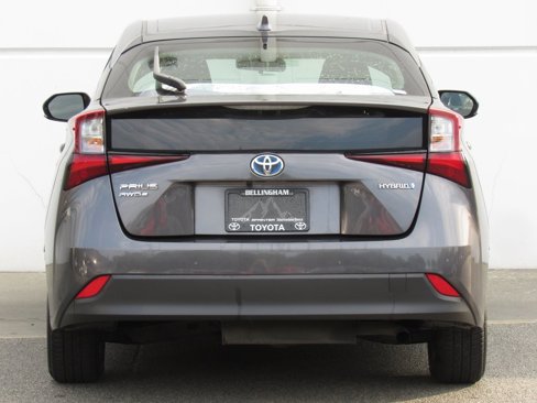 Certified 2020 Toyota Prius LE image 7