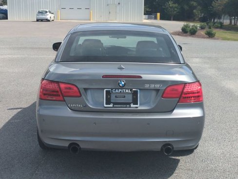 Used 2013 BMW 335i Convertible image 4