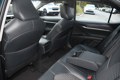 Used 2018 Toyota Camry SE image 15