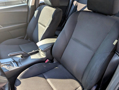 Used 2012 MAZDA MAZDA3 i Touring image 6