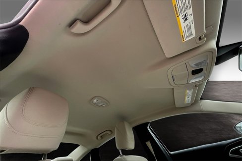 Used 2015 Chrysler 200 Limited image 11