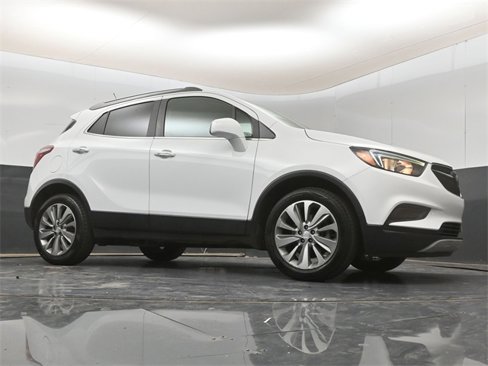 Used 2020 Buick Encore Preferred image 13