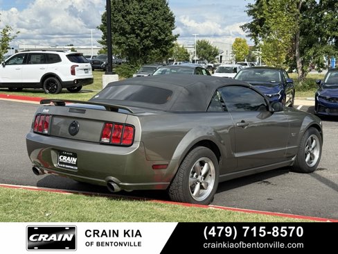 Used 2005 Ford Mustang GT image 4
