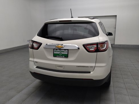 Used 2015 Chevrolet Traverse LS image 7