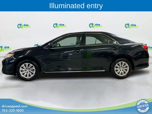 Used 2012 Toyota Camry LE image 7