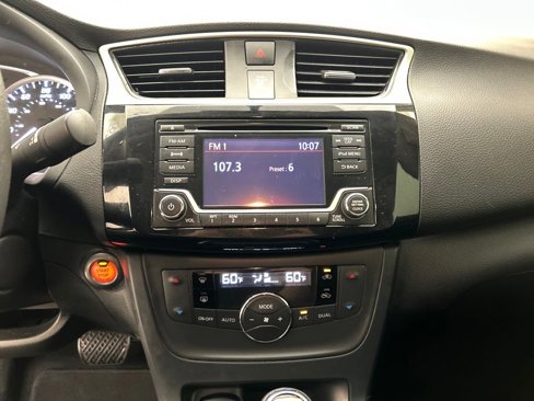 Used 2018 Nissan Sentra SV image 31